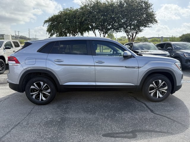 2026 Volkswagen Atlas Cross Sport 2.0T SE