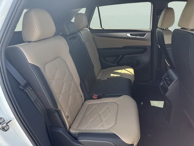 2026 Volkswagen Atlas Cross Sport 2.0T SE