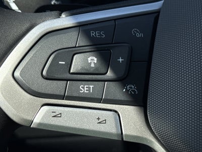 2026 Volkswagen Atlas Cross Sport 2.0T SE