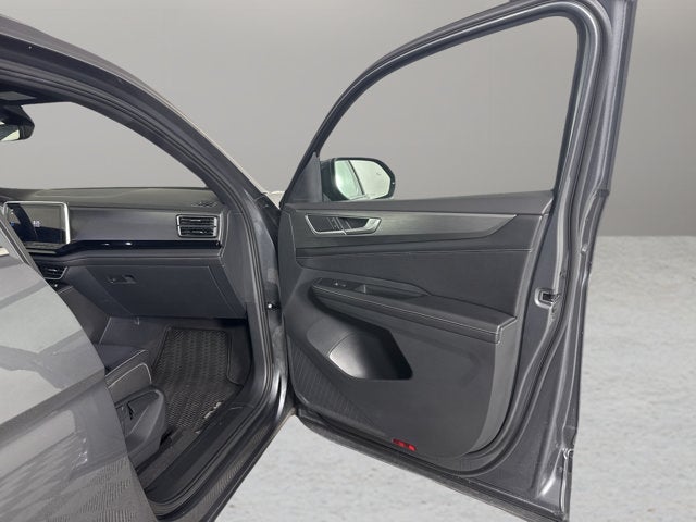 2024 Volkswagen Atlas Cross Sport 2.0T SE