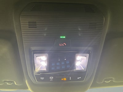 2024 Volkswagen Atlas Cross Sport 2.0T SE