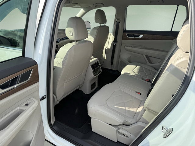 2026 Volkswagen Atlas 2.0T SE