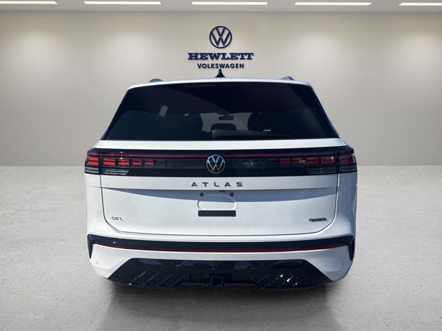 2027 Volkswagen Atlas SEL Premium R-Line
