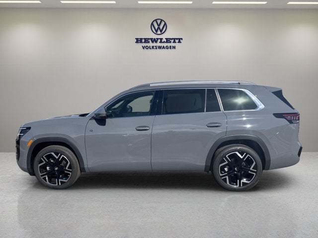 2027 Volkswagen Atlas SEL Premium R-Line with Captain's Chairs
