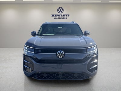 2027 Volkswagen Atlas SEL Premium R-Line with Captain's Chairs
