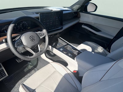2027 Volkswagen Atlas SEL Premium R-Line with Captain's Chairs
