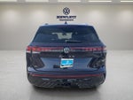 2027 Volkswagen Atlas SEL Premium R-Line with Captain's Chairs