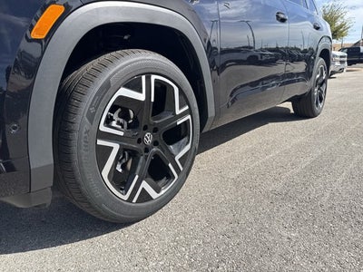 2027 Volkswagen Atlas SEL Premium R-Line