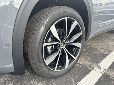 2026 Volkswagen Atlas Cross Sport 2.0T SEL Premium R-Line