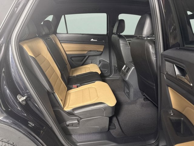 2023 Volkswagen Atlas Cross Sport 3.6L V6 SEL Premium R-Line