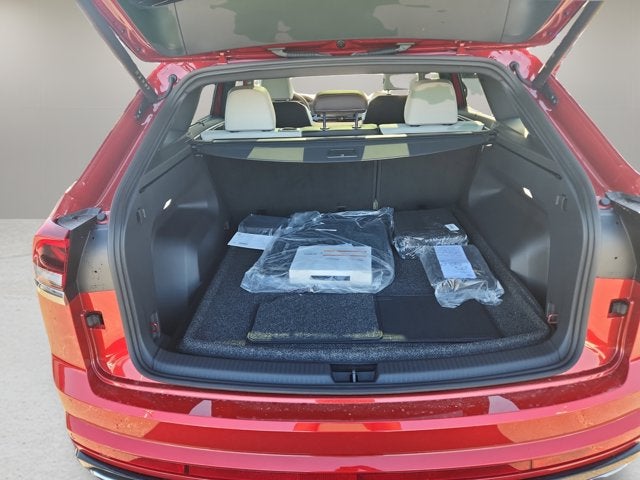 2025 Volkswagen Atlas Cross Sport 2.0T SEL Premium R-Line