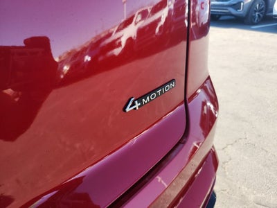 2025 Volkswagen Atlas Cross Sport 2.0T SEL Premium R-Line