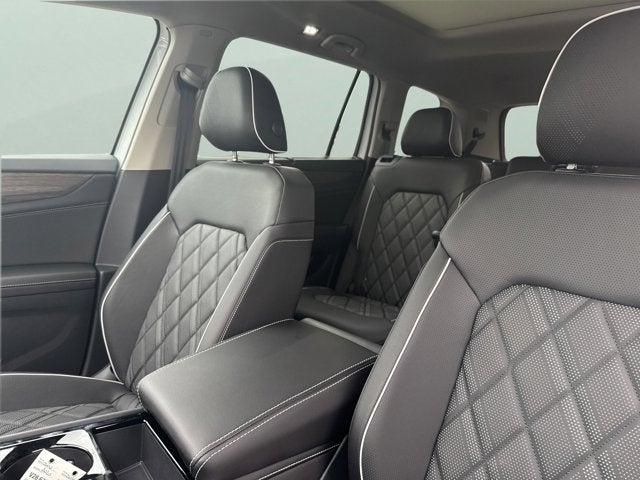 2026 Volkswagen Atlas 2.0T SEL Premium R-Line with Captain's Chairs