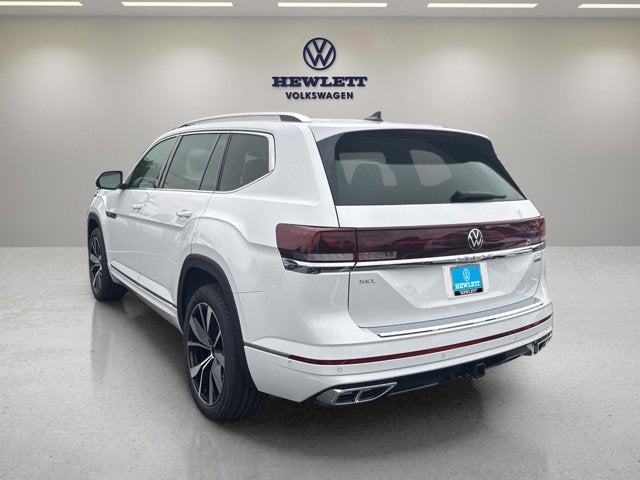 2026 Volkswagen Atlas 2.0T SEL Premium R-Line with Captain's Chairs