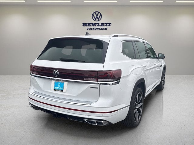 2026 Volkswagen Atlas 2.0T SEL Premium R-Line with Captain's Chairs