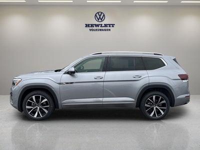 2026 Volkswagen Atlas 2.0T SEL Premium R-Line with Captain's Chairs