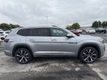 2026 Volkswagen Atlas 2.0T SEL Premium R-Line with Captain's Chairs