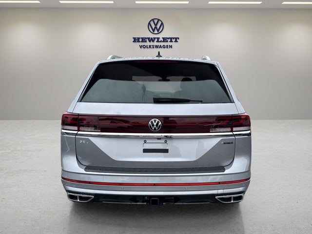 2026 Volkswagen Atlas 2.0T SEL Premium R-Line with Captain's Chairs