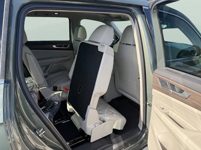 2026 Volkswagen Atlas 2.0T SEL Premium R-Line with Captain's Chairs