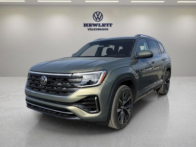 2026 Volkswagen Atlas 2.0T SEL Premium R-Line with Captain's Chairs