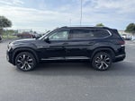 2026 Volkswagen Atlas 2.0T SEL Premium R-Line with Captain's Chairs