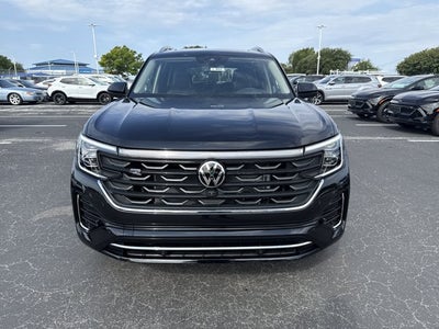 2026 Volkswagen Atlas 2.0T SEL Premium R-Line with Captain's Chairs