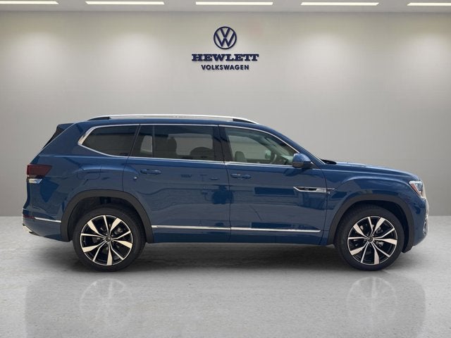 2026 Volkswagen Atlas 2.0T SEL Premium R-Line with Captain's Chairs