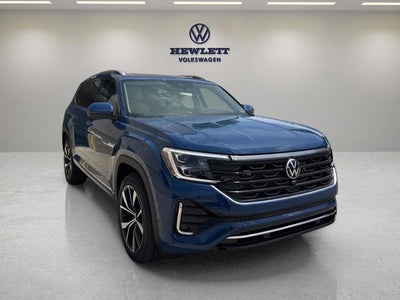 2026 Volkswagen Atlas 2.0T SEL Premium R-Line with Captain's Chairs
