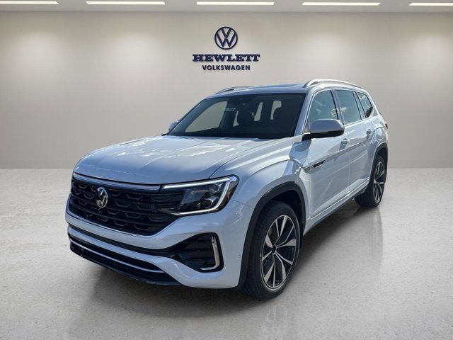 2026 Volkswagen Atlas 2.0T SEL Premium R-Line with Captain's Chairs