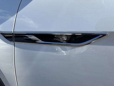 2026 Volkswagen Atlas 2.0T SEL Premium R-Line with Captain's Chairs