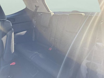 2026 Volkswagen Atlas 2.0T SEL Premium R-Line with Captain's Chairs