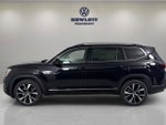 2026 Volkswagen Atlas 2.0T SEL Premium R-Line with Captain's Chairs