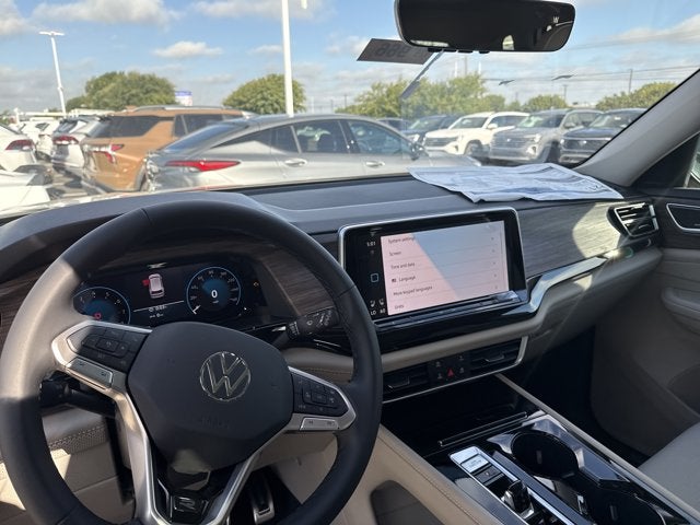 2026 Volkswagen Atlas 2.0T SEL Premium R-Line