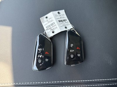 2026 Volkswagen Atlas 2.0T SEL Premium R-Line with Captain's Chairs