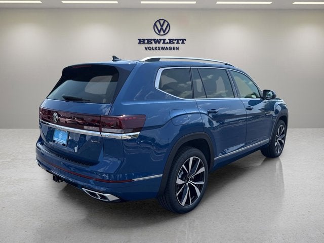 2026 Volkswagen Atlas 2.0T SEL Premium R-Line with Captain's Chairs