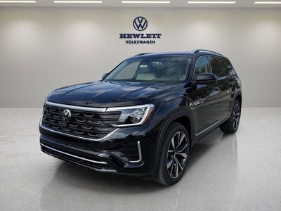 2026 Volkswagen Atlas 2.0T SEL Premium R-Line with Captain's Chairs