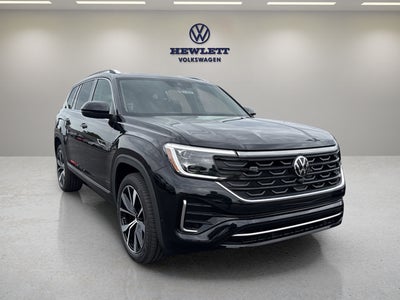 2026 Volkswagen Atlas 2.0T SEL Premium R-Line with Captain's Chairs