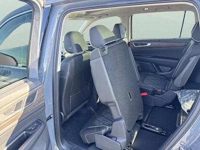 2026 Volkswagen Atlas 2.0T SEL Premium R-Line with Captain's Chairs