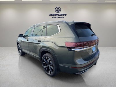 2026 Volkswagen Atlas 2.0T SEL Premium R-Line with Captain's Chairs
