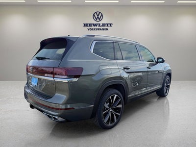 2026 Volkswagen Atlas 2.0T SEL Premium R-Line with Captain's Chairs