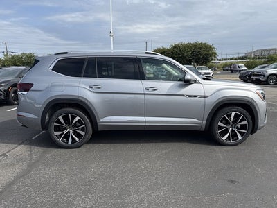 2026 Volkswagen Atlas 2.0T SEL Premium R-Line
