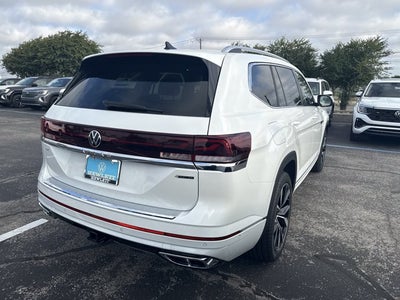 2026 Volkswagen Atlas 2.0T SEL Premium R-Line