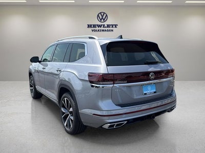 2026 Volkswagen Atlas 2.0T SEL Premium R-Line with Captain's Chairs