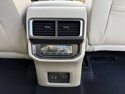 2026 Volkswagen Atlas 2.0T SEL Premium R-Line with Captain's Chairs