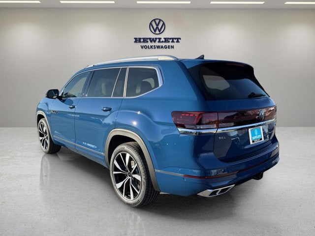 2026 Volkswagen Atlas 2.0T SEL Premium R-Line with Captain's Chairs