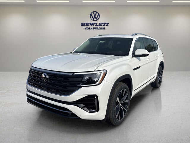 2026 Volkswagen Atlas 2.0T SEL Premium R-Line with Captain's Chairs