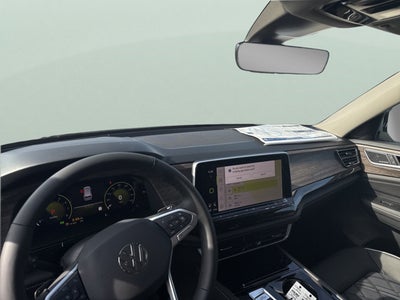 2026 Volkswagen Atlas 2.0T SEL Premium R-Line with Captain's Chairs