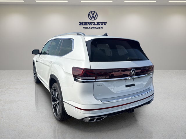 2026 Volkswagen Atlas 2.0T SEL Premium R-Line with Captain's Chairs