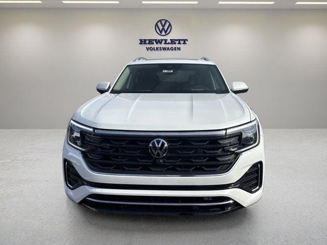 2026 Volkswagen Atlas 2.0T SEL Premium R-Line with Captain's Chairs