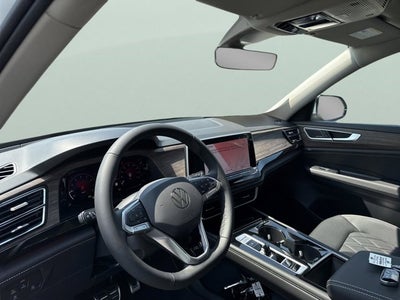 2026 Volkswagen Atlas 2.0T SEL Premium R-Line with Captain's Chairs